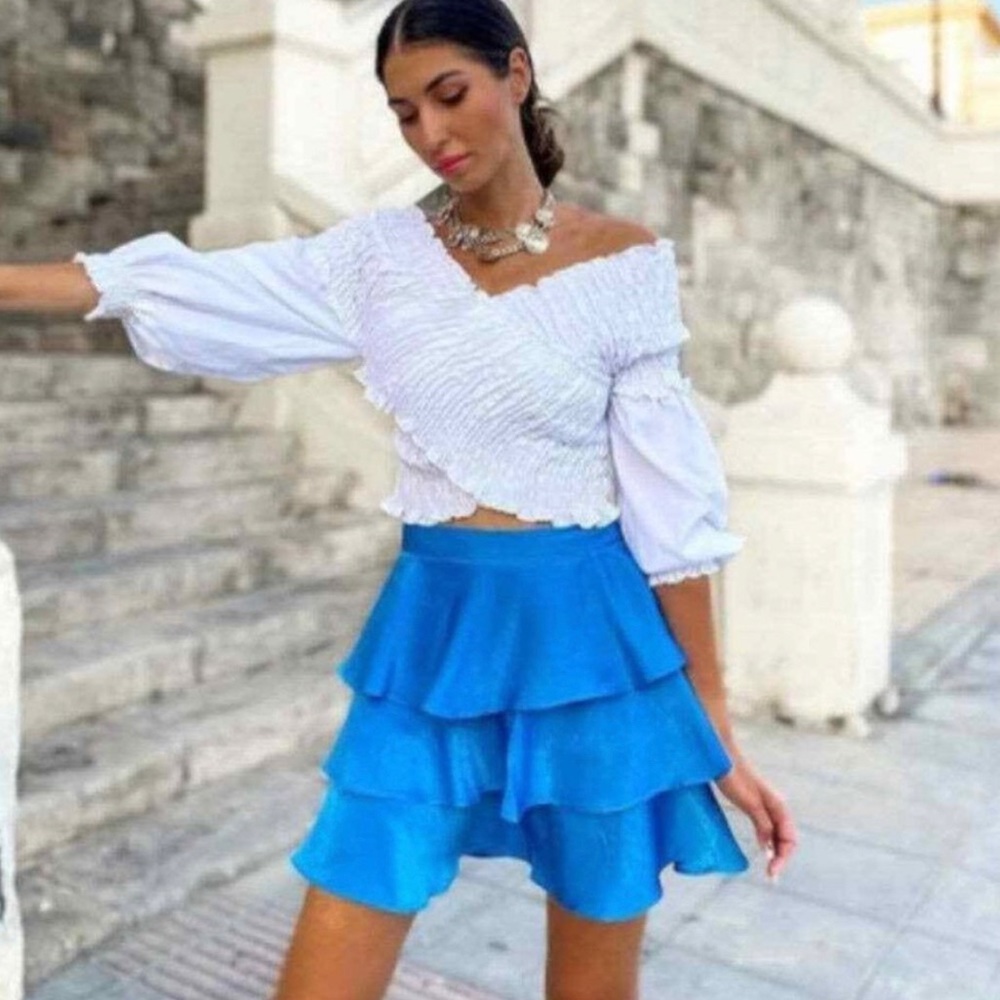 ZARA Cropped Top With Elastic Detail - Picture 2 of 6